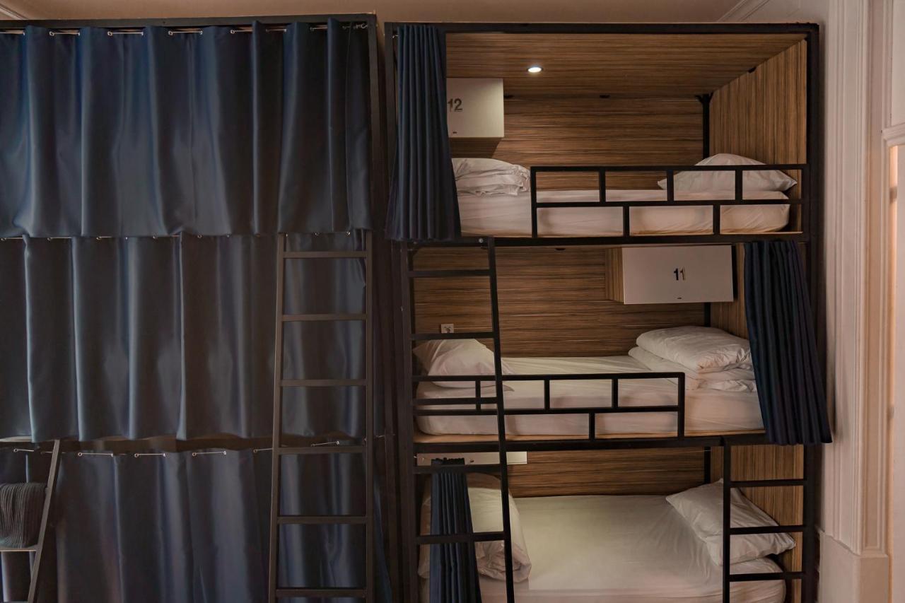 Rosalma Hostel Порто Екстериор снимка