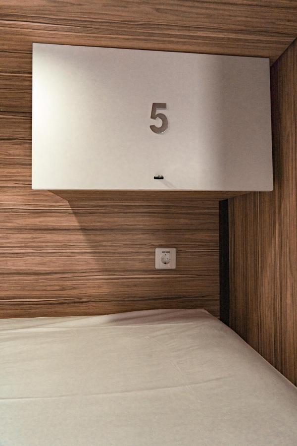 Rosalma Hostel Порто Екстериор снимка